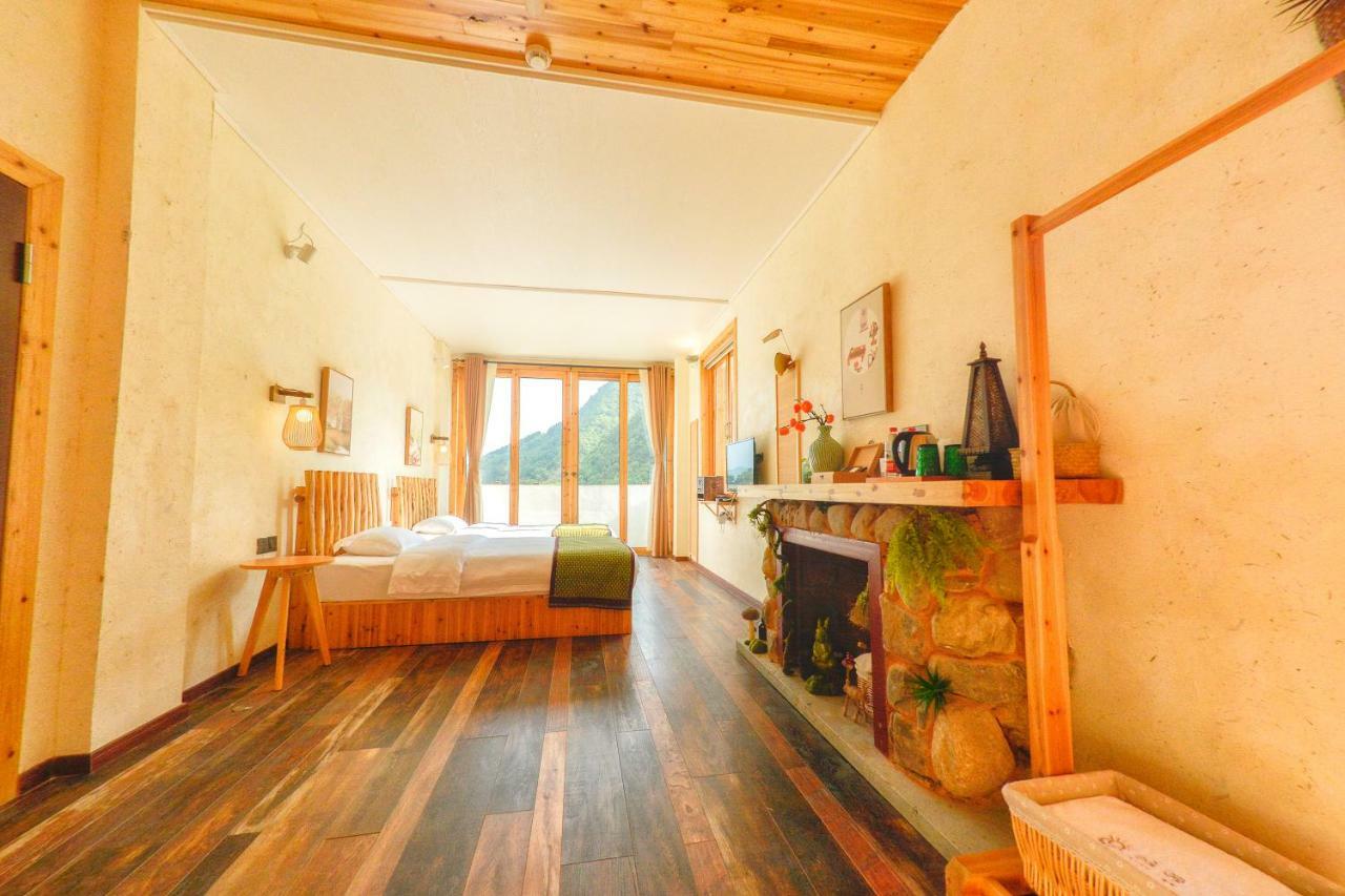 The Lake View Deyishe Resort In Thousand Island Lake Qianwu Экстерьер фото